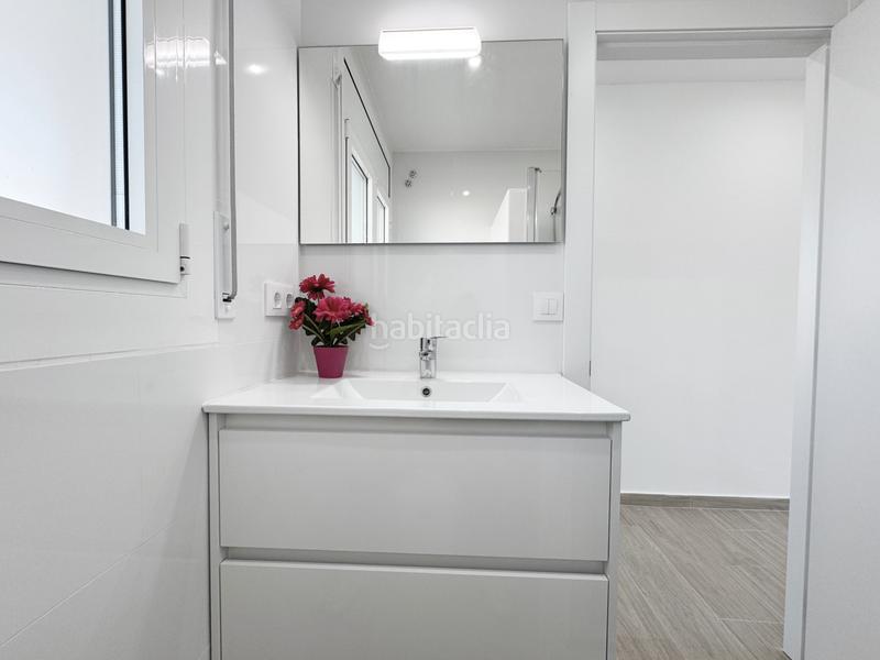 Foto 3b61a286-4f99-4d9e-9c5d-28ba0990f01d. Appartement dans carrer lleida 21 dans Riells Escala (L´)