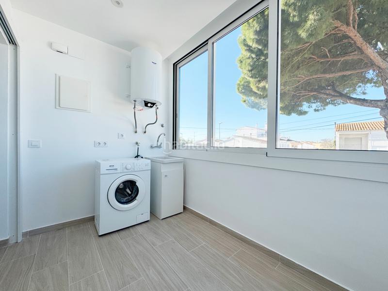 Foto dc3ed875-ca71-4b77-a219-9d0d1444802a. Appartement dans carrer lleida 21 dans Riells Escala (L´)