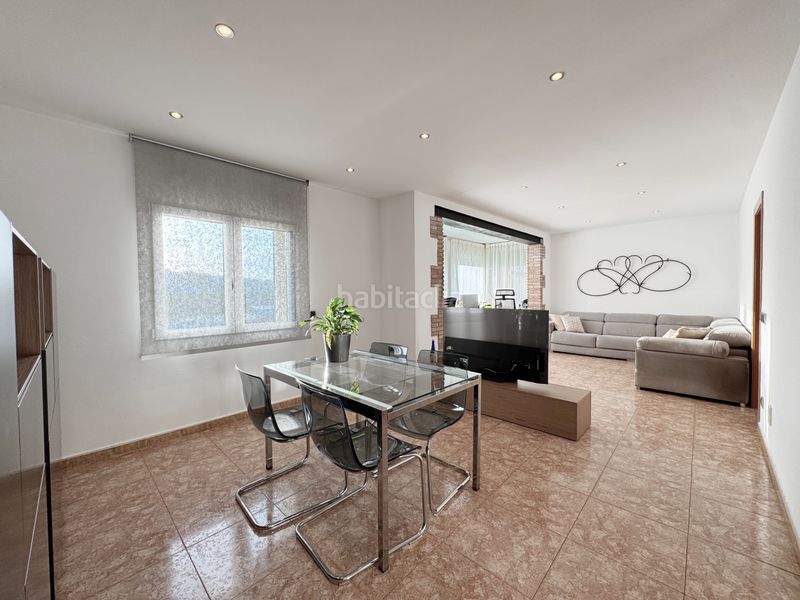 Foto c3c4cd7e-7e70-4b8a-8667-3d6ae33c2680. Semi detached house in carrer gavià 13 in Eixample Residencial Escala (L´)