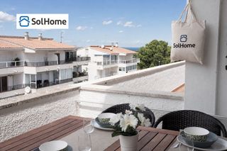 Ático  Carrer colom 17. Cerca de la playa y del puerto deportivo