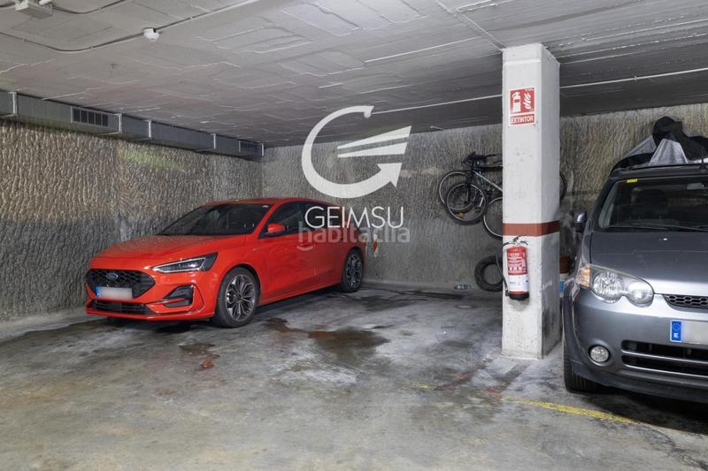 Foto df7bc67d-26d1-4386-af73-eee6a4d1fcf5. Appartamento con parcheggio in Raval Barcelona