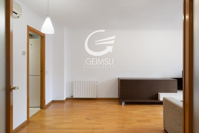 Foto e387a4cb-88c7-41ad-af27-4a28fe08785f. Appartamento con parcheggio in Raval Barcelona