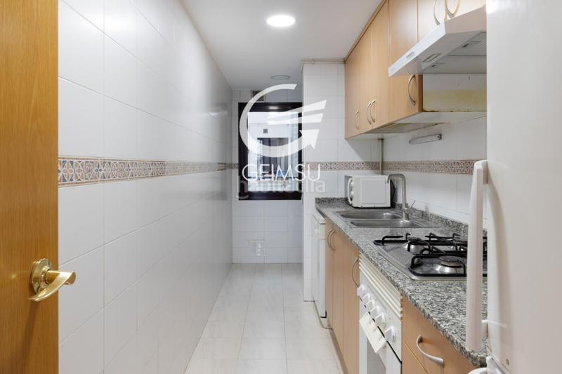 Foto fb332fa2-3a0a-4ffd-84d3-3b1d77a7faca. Appartamento con parcheggio in Raval Barcelona