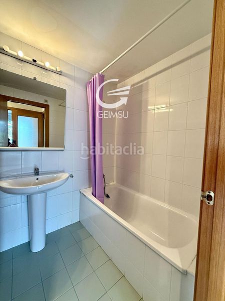Foto 25381ce7-440c-4158-8e7f-0ff5d03dee3c. Pis amb calefacció piscina a La Bordeta Barcelona