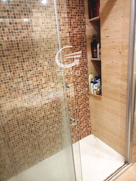 Foto 476de715-7c1a-4b49-9d92-7af93c1a7b6b. Flat with heating in Vall d´Hebron Barcelona