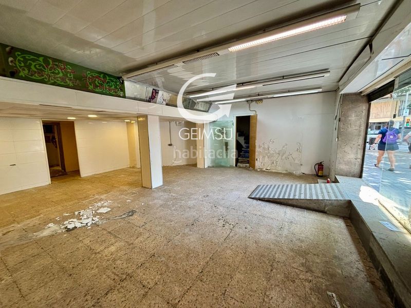 Foto 8dce7e1e-f389-4323-a033-8d9e8c9f2580. Local comercial a Dreta de l´Eixample Barcelona