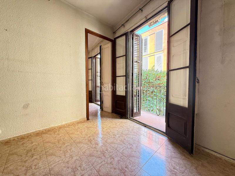 Foto 8fbdabb4-03a2-443c-99a3-ce81aba22d60. Piso en Hostafrancs Barcelona