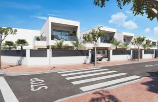 Chalet en San Pedro del Pinatar. Chalet de obra nueva con piscina privada en san pedro del pinata