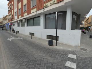 Location Local commercial  Calle gabriel cañadas. Local en pleno centro de san pedro del pinatar
