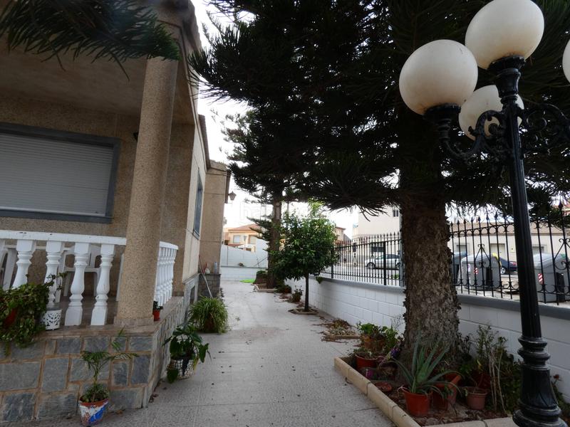 Foto b6bb3933-1e33-4955-a102-8ee72d34cc4c. Xalet amb aparcament a Jerónimo y Avileses Murcia