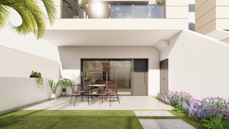 Foto b70501b1-c5b3-4321-b80a-e9816dcf13f5. Casa bungalow en planta baja con piscina privada en San Pedro del Pinatar
