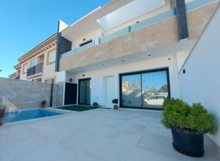 Chalet en Los Peascos-El Salero-Los Imbernones. Espectacular chalet privado con piscina, stano y solrium!!