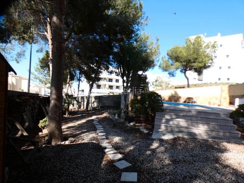 Foto 280b5956-b6dc-4fc4-ae30-5217bcb6a438. Chalet with pool in Villamartín-Las Filipinas Orihuela