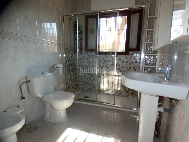 Foto 39b65624-3d00-4401-8e21-8b000378622e. Chalet with pool in Villamartín-Las Filipinas Orihuela