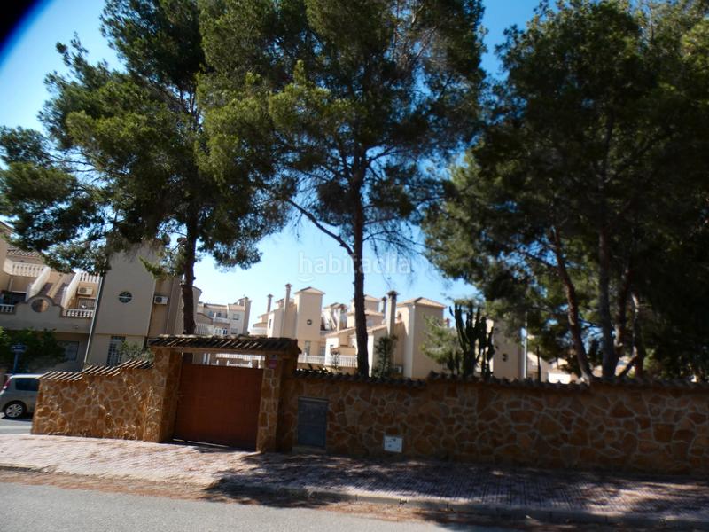 Foto 5856a25c-4e56-426a-abba-43416ba84a7f. Chalet with pool in Villamartín-Las Filipinas Orihuela