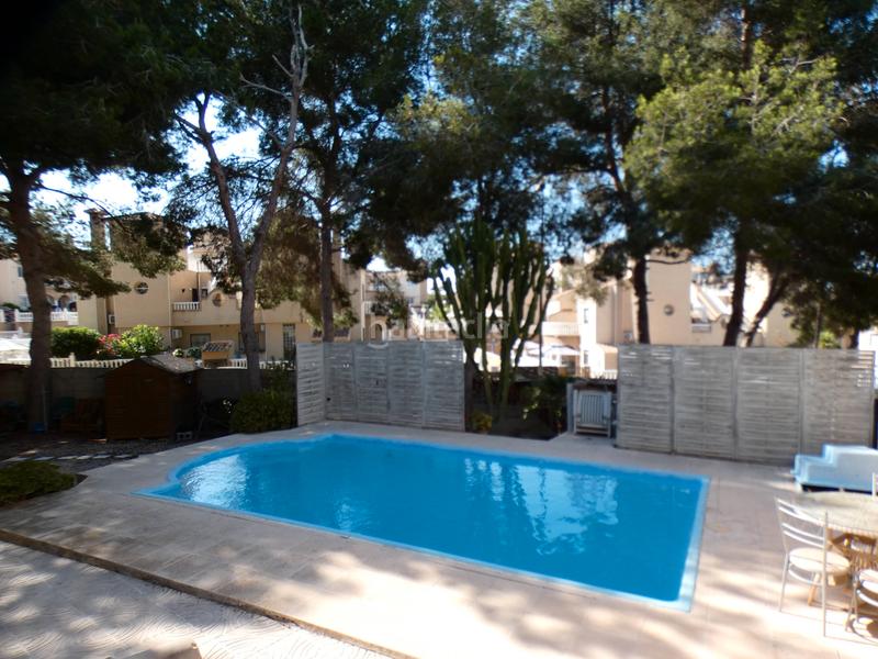 Foto 6b01b0cc-6a20-46e6-bc41-b0a3fed233b0. Chalet with pool in Villamartín-Las Filipinas Orihuela
