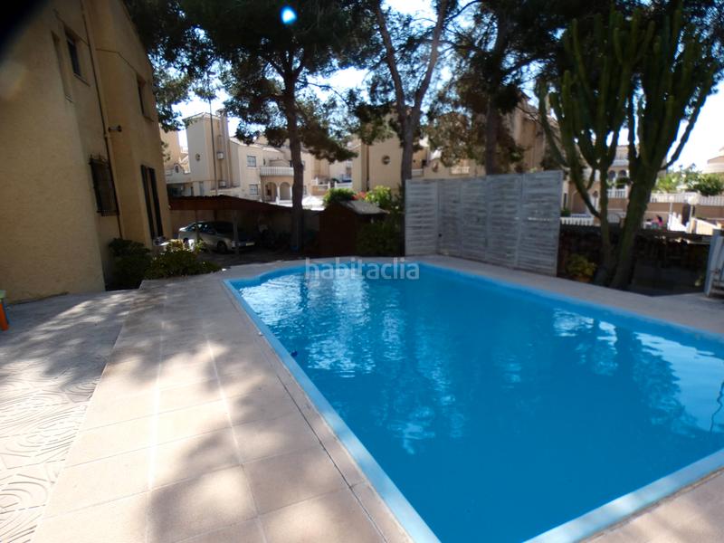 Foto b44ec9aa-c910-410d-9ab9-8d74bcdc3b08. Chalet with pool in Villamartín-Las Filipinas Orihuela