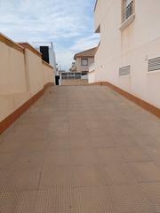 Aparcament cotxe a Calle margaritas 58. Se vende plaza garaje en calle margaritas