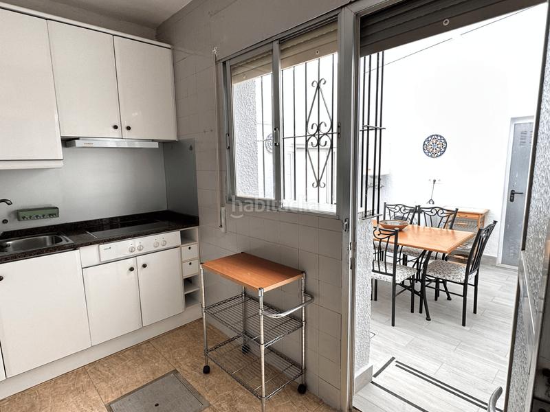 Foto bb432285-c30a-42d5-bd3b-c54c1de033cb. Casa planta baja con jardín. en San Pedro del Pinatar San Pedro del Pinatar