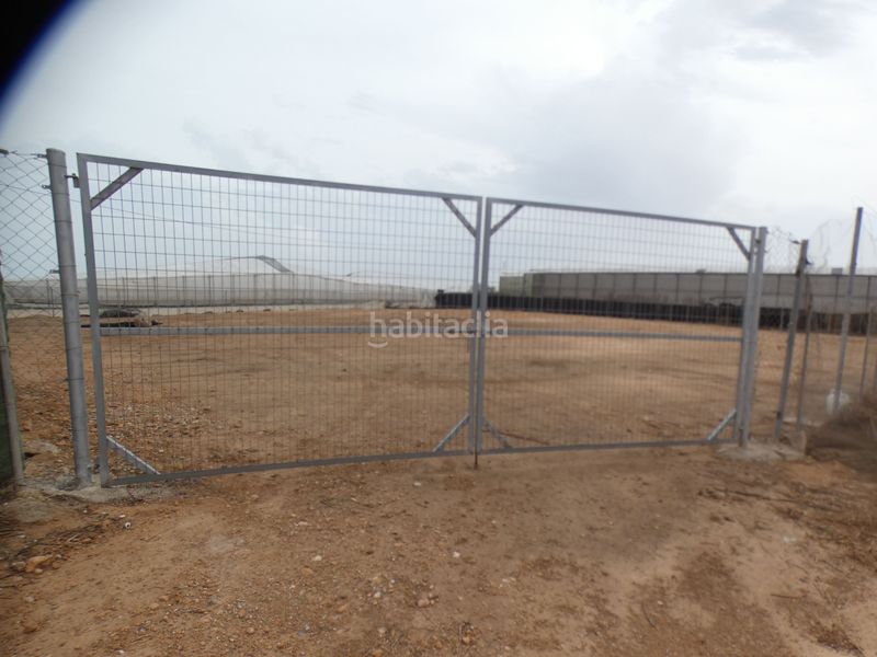 Foto ac77b252-8de6-433d-9e20-b0772e8d4ac0. Finca rústica parcela rústica 2.000 m2 . en San Javier San Javier