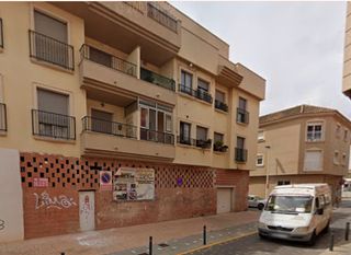 Local Comercial a San Pedro del Pinatar. Local comercial centro san pedro del pinatar. 114 m2 y terraza p