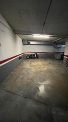 Parking voiture  Carrer ernest vilches dominguez. Gran plaza de aparcamiento cerca hospital juan xxiii