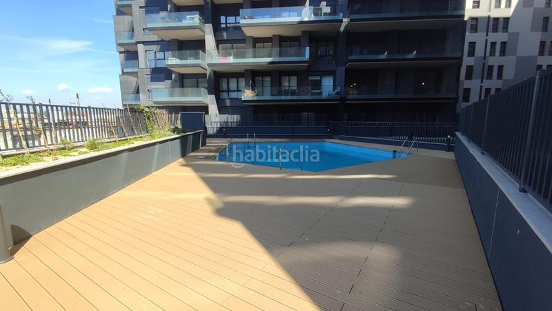 Foto 22515ae9-d26f-4874-864a-932c22877518. Pis amb piscina a Nou Eixample Sud Tarragona