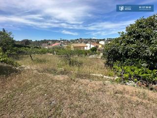 Terreny residencial a Lli dAmunt. Parcela en cal artigues llia damunt