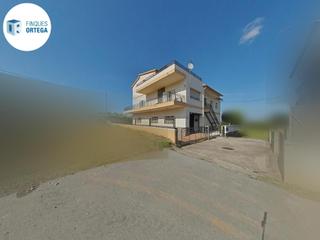 Casa a Lli de Vall. Casa unifamiliar aislada a pocos minutos de parets del valles