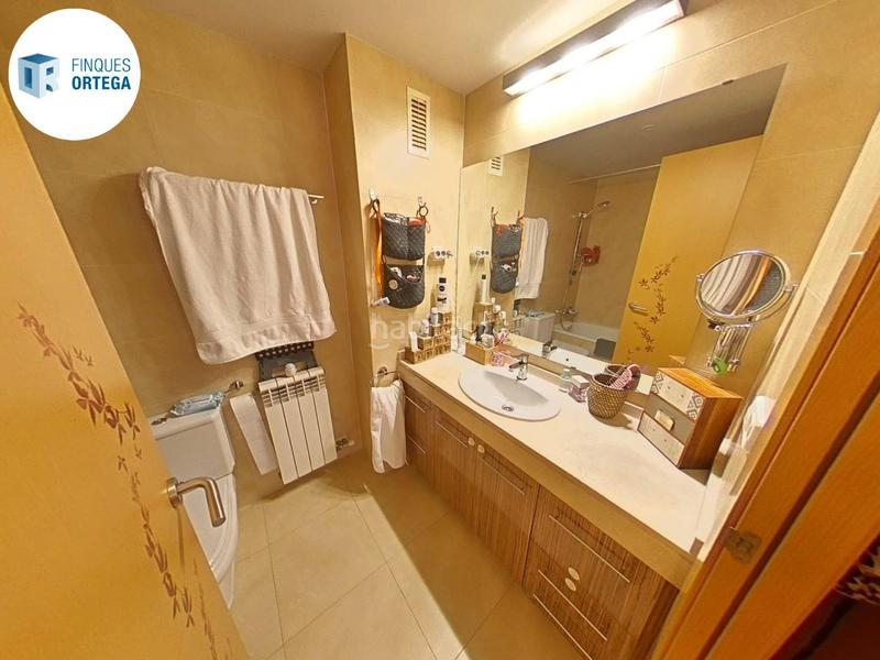 Foto 96ca0254-a212-4677-bd7b-b19e29bad8ac. Appartement avec chauffage parking dans Montornès del Vallès