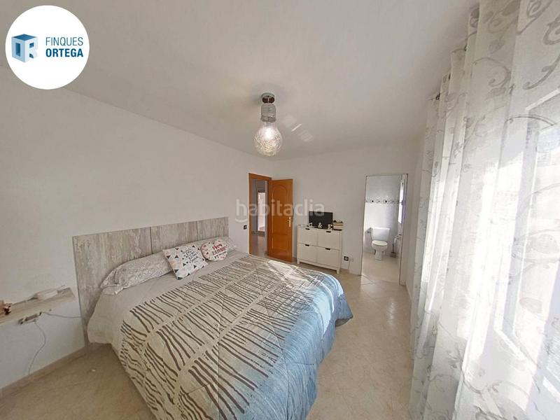 Foto 34192b08-b5aa-418f-8f6b-2c5de6f0f145. Haus mit heizung parking in Lliçà d´Amunt