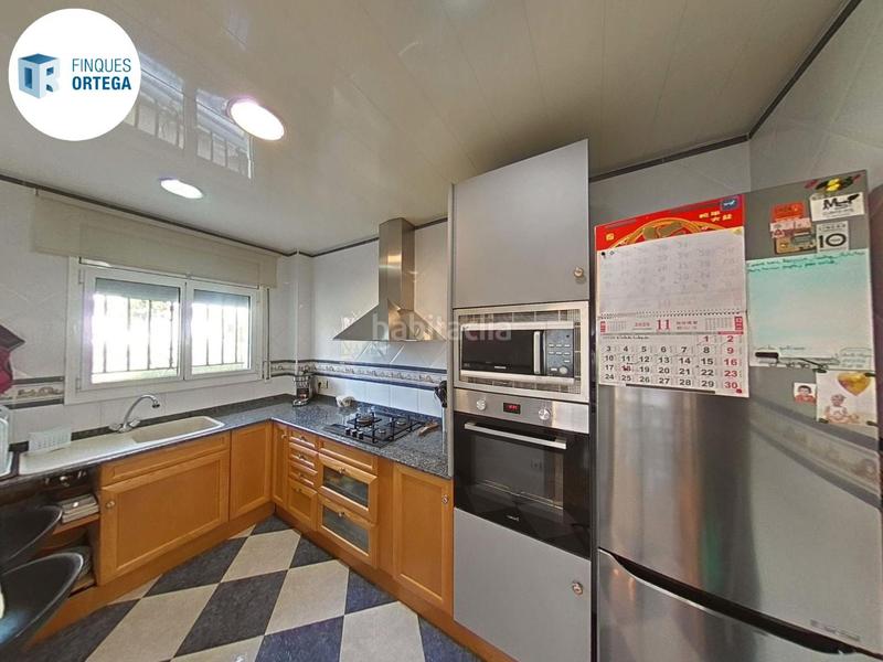 Foto b98c163d-85fe-481e-9e1e-f182d8d7b838. Haus mit heizung parking in Lliçà d´Amunt