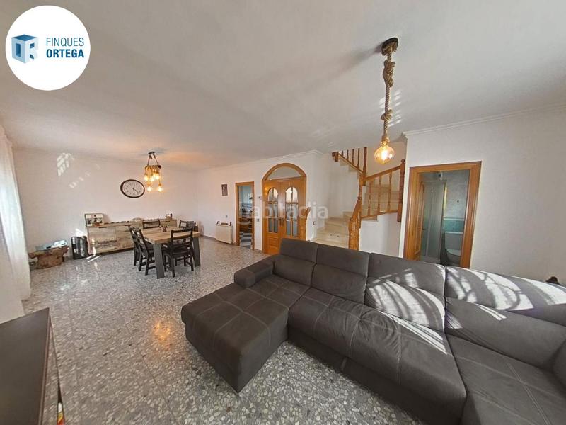 Foto bb7c2fe4-ede7-4e0e-917e-3424c8e3779f. Haus mit heizung parking in Lliçà d´Amunt