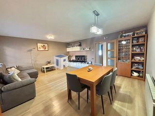 Casa adossada a Parets del Vallès. En leixample de parets, un hogar para vivirlo hoy y disfrutarlo