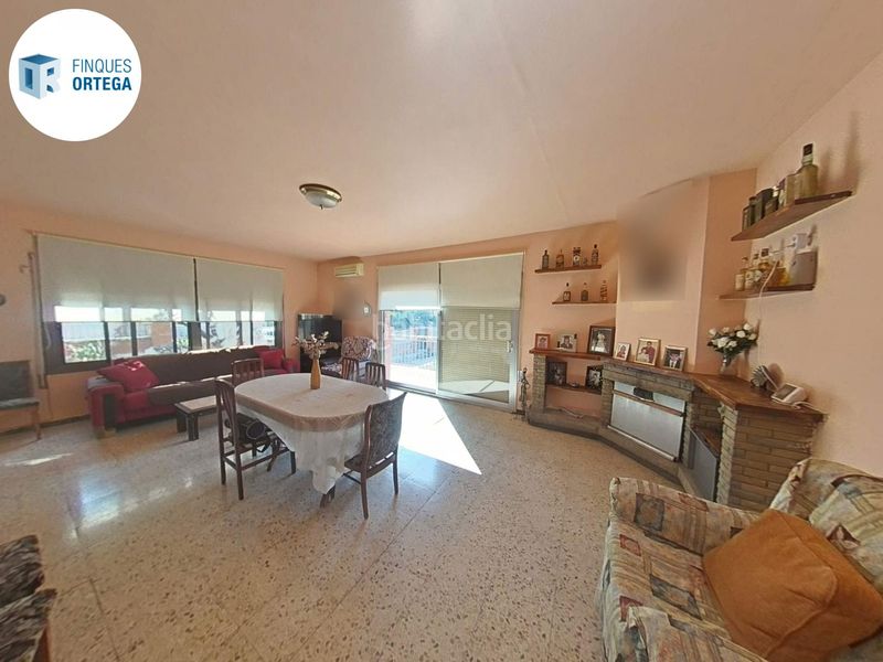 Foto dcecf0c9-ada0-4cf0-bc2e-c9319890605c. Casa amb calefacció aparcament a Lliçà de Vall