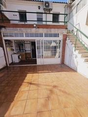 Casa adossada a Albinyana. Casa adosada en venta en les peces, 2 dormitorios.