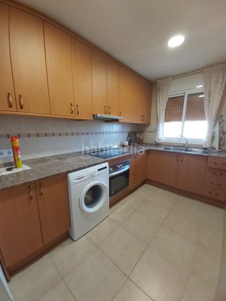 Foto 3a63268d-2740-40cc-9b18-b8d3b9190101. Casa amb aparcament a Nou Vendrell Vendrell (El)