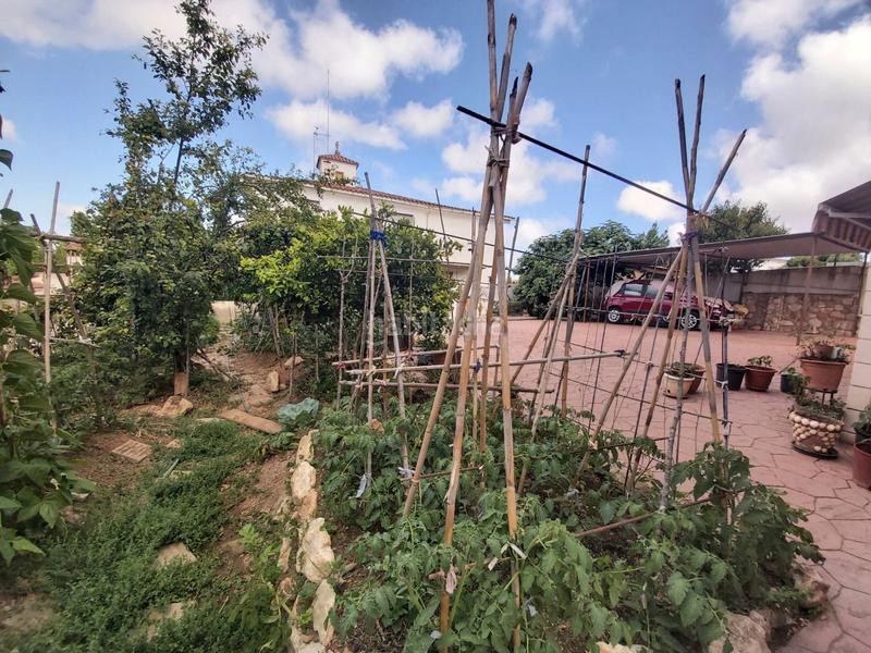 Foto b079dac8-27cd-4139-9855-78e5be6afc69. Casa amb aparcament a Nou Vendrell Vendrell (El)