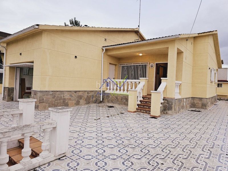 Foto 68669364-d96e-484d-986c-1bcc7381babd. Casa con riscaldamento parcheggio in Nou Vendrell Vendrell (El)