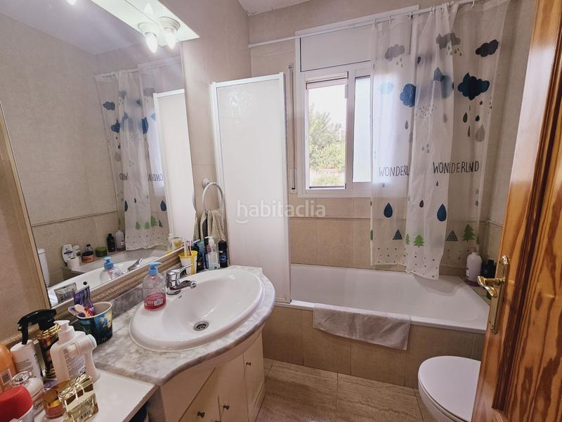Foto e44bdcf8-3183-43d4-b8ca-d33791806d1d. Casa amb calefacció aparcament a Bisbal del Penedès (La)