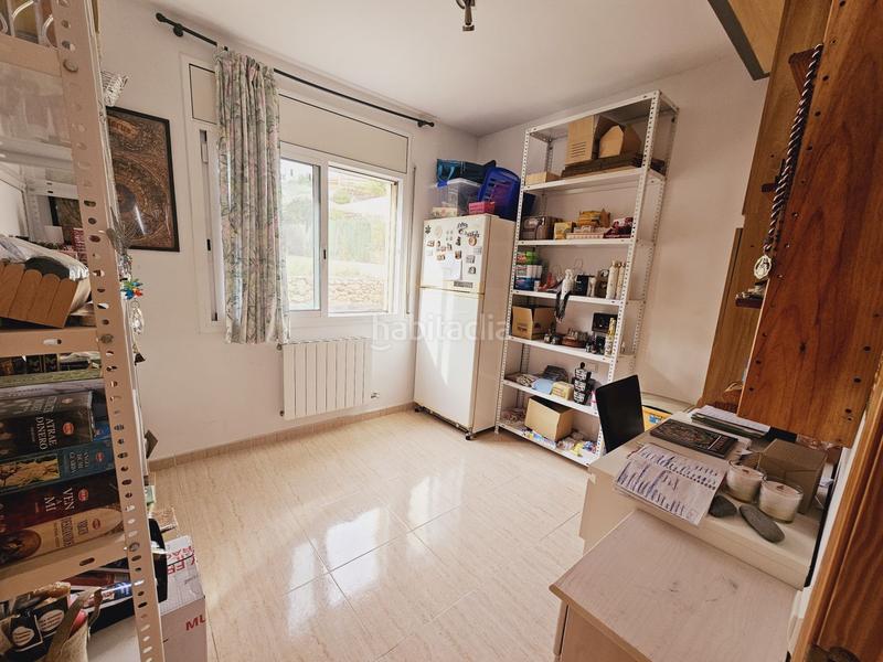Foto fd73fa5f-f0ce-48e2-ad48-4c2cc9388d11. Casa amb calefacció aparcament a Bisbal del Penedès (La)