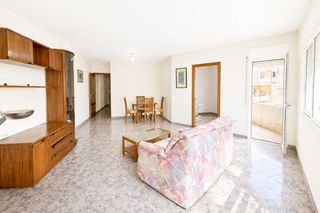 Etagenwohnung in El Tancat-Mas d´en Gual. Piso en venta en el tancat, 4 dormitorios.