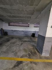 Rent Car parking in El Tancat-Mas d´en Gual. Garaje en alquiler en cap.