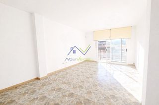 Pis a Centre. Piso en venta en centro, 3 dormitorios.