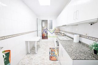 Pis a Centre. Piso en venta en centro, 3 dormitorios.