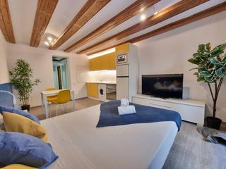 Miete Studiowohnung  Ferran. Estudio en alquiler temporal en el barri gòtic