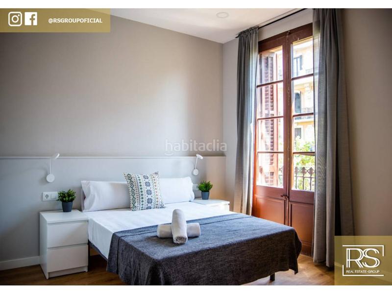 Foto f36920b2-2f1a-4978-8b89-5ccf52d3771f. Lloguer estudi a Sants Barcelona