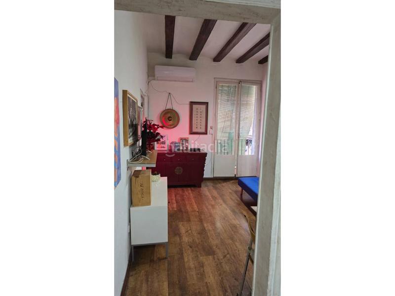 Foto f729f9c6-adbc-4cf4-b7aa-2d719d04be5f. Affitto appartamento con riscaldamento in Raval Barcelona