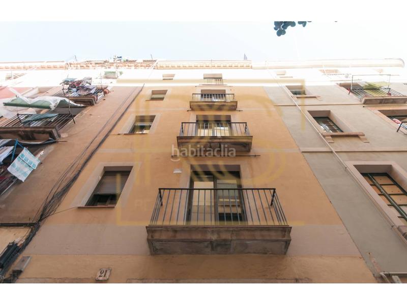 Foto 79b9410a-c04e-4f35-8024-887726d0e182. Alquiler piso  en alquiler en ciutat vella en Barcelona
