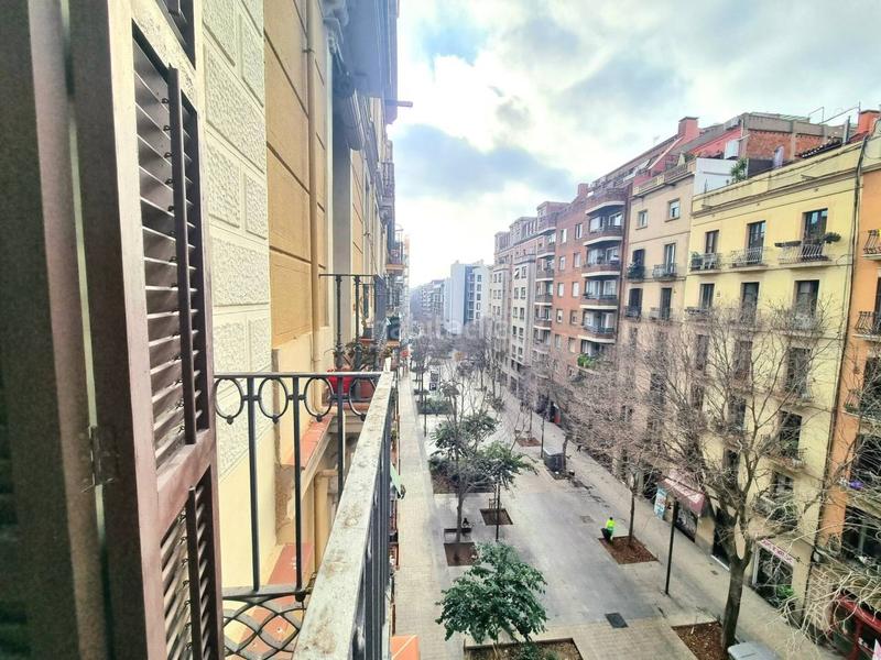 Foto 08564737-ae27-4197-aba9-dc5bc7161db9. Alquiler piso alquiler de piso capital en La Nova Esquerra de l´Eixample Barcelona